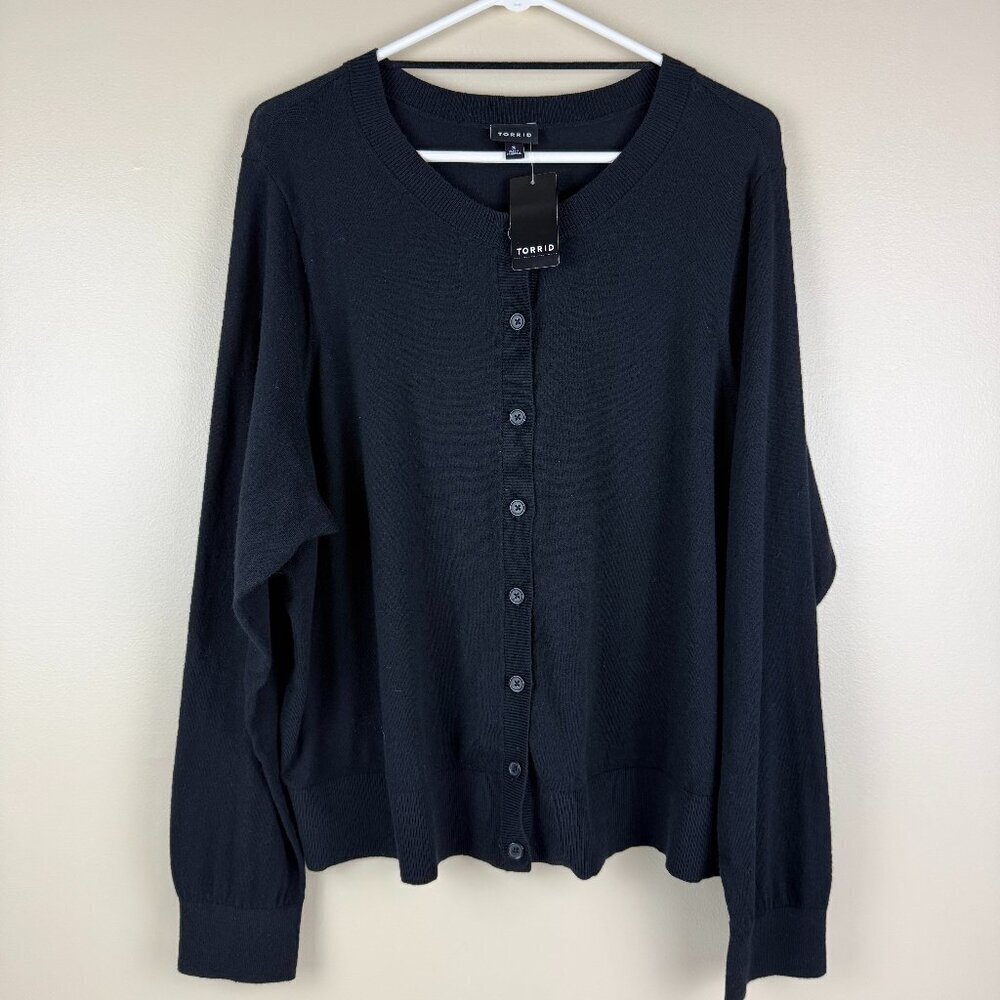 NWT Torrid Button-Front Black Cardigan Sweater Size 3 / 3X (22/24)